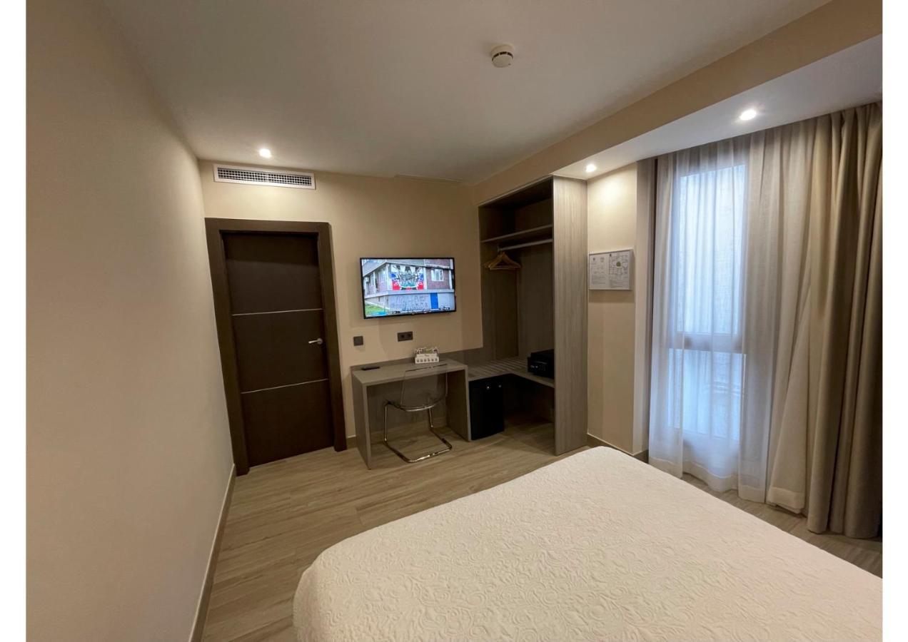 Castilla Guerrero Málaga Esterno foto